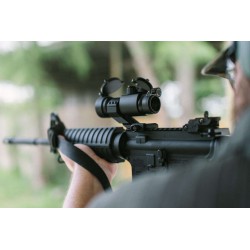 Punto Rojo Primary Arms SLX Advance 30 disponible en color Negro o FDE.